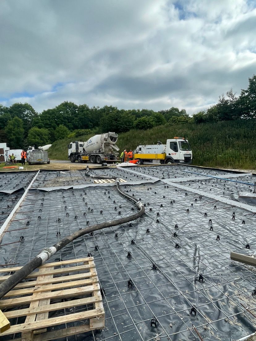 Roberts Concrete Pumping line pump on site